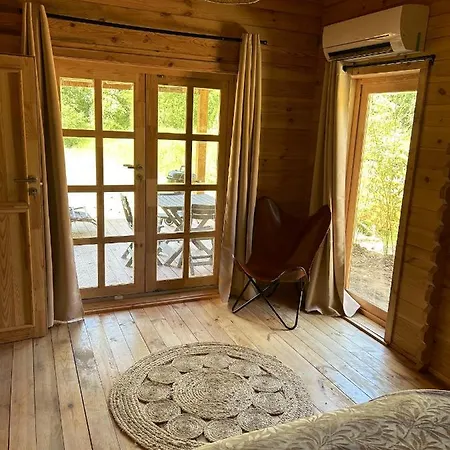 Maison Charmante à * Fougax-et-Barrineuf