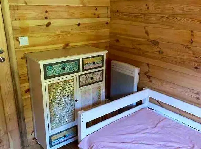 Semesterbostad Maison Charmante A Fougax-et-Barrineuf